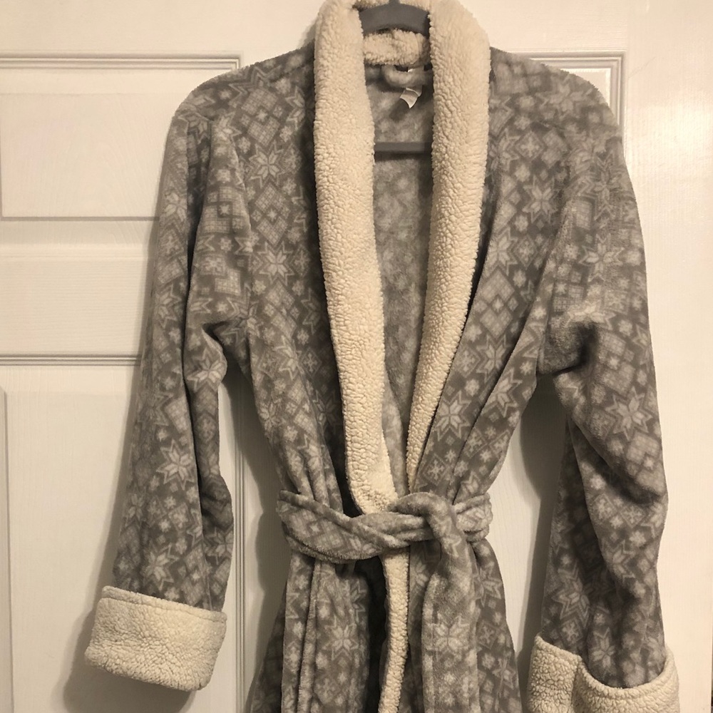 Bathrobe